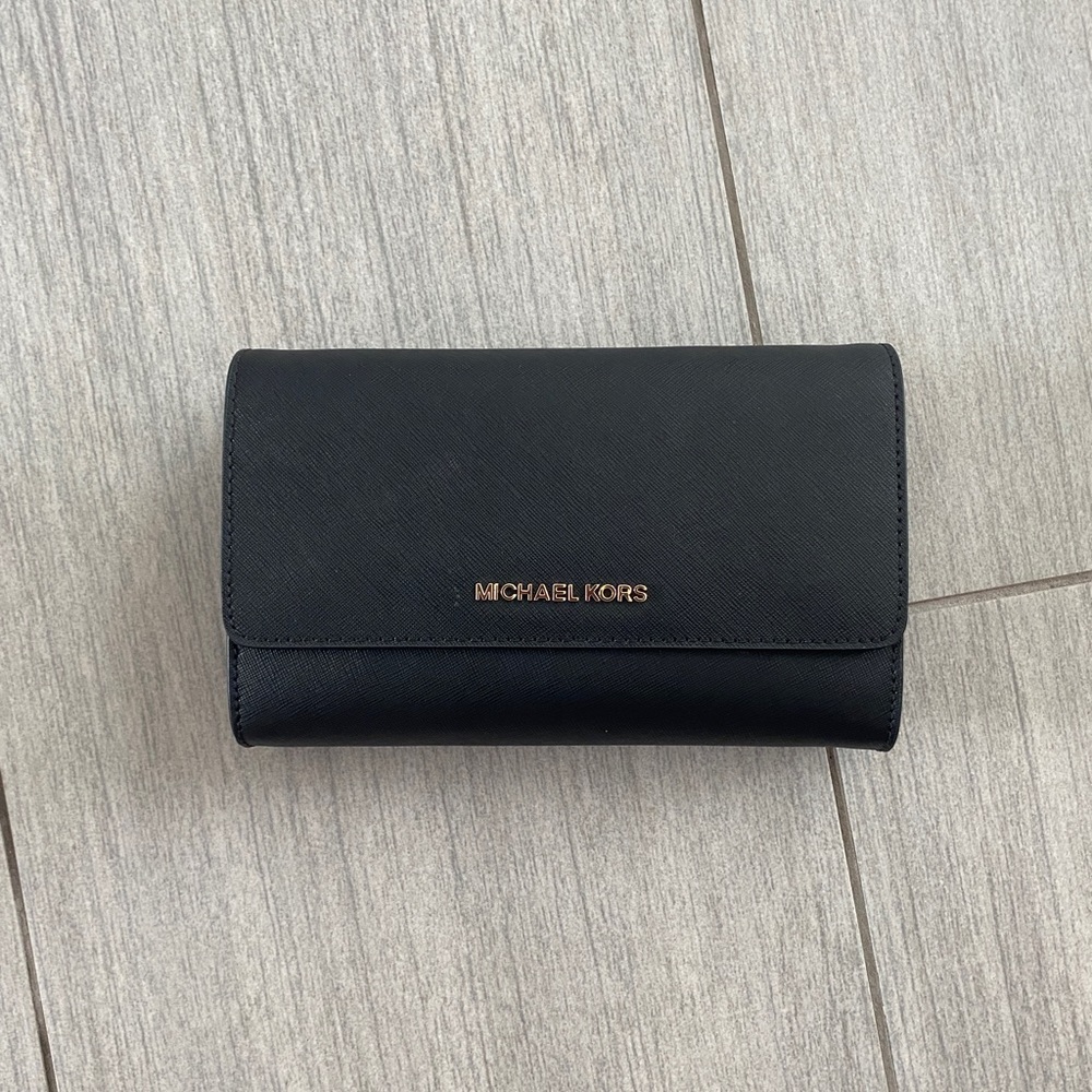 NEW! Michael Kors Black Leather Crossbody Purse